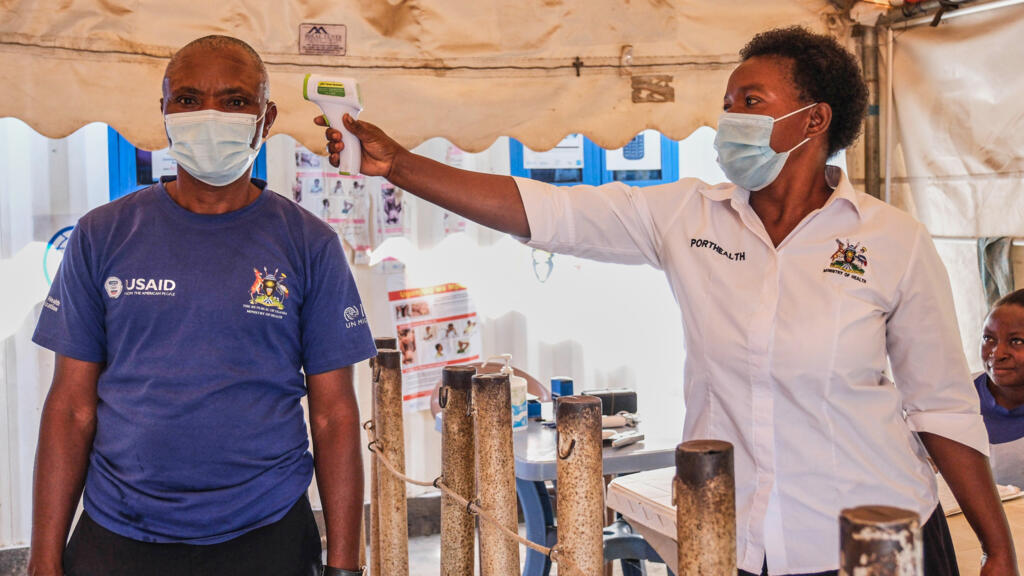 Ebola: l’Ouganda renforce son dispositif pour prévenir une nouvelle introduction du virus
