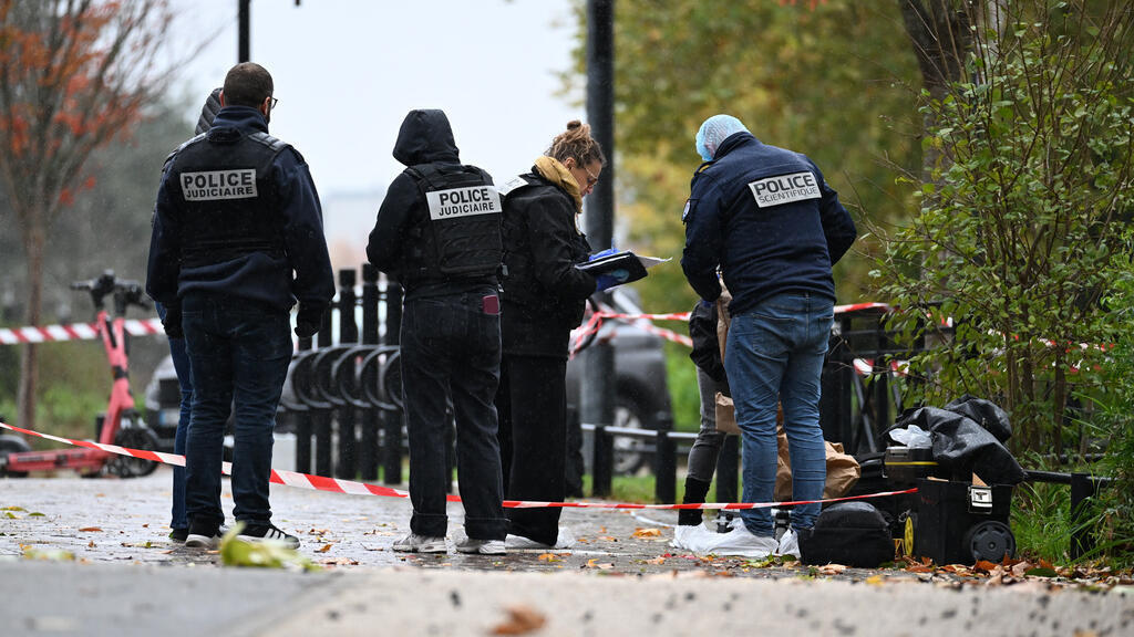 Attentat dans les Yvelines : garde à vue levée, le suspect placé en observation psychiatrique