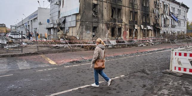 EN DIRECT, guerre en Ukraine : des coupures d’électricité dans sept oblasts à la suite d’attaques russes contre les infrastructures énergétiques