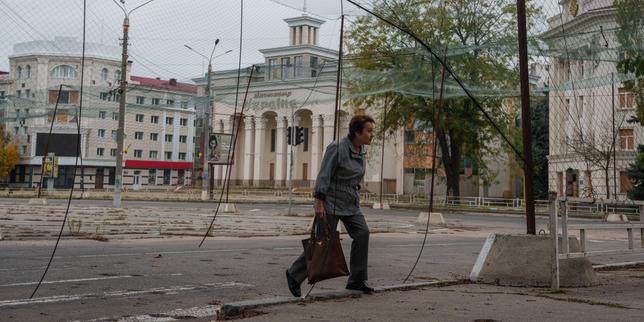 EN DIRECT, guerre en Ukraine : à Olechky, ville ukrainienne sous occupation russe, la trêve humanitaire tient pour la deuxième journée de suite