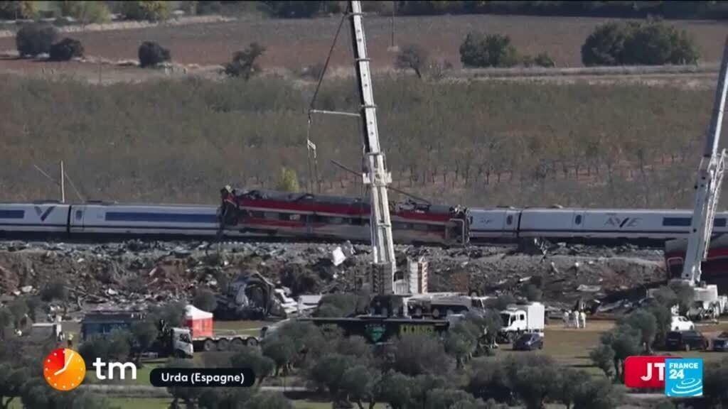 Espagne : la difficile identification des victimes de la collision ferroviaire