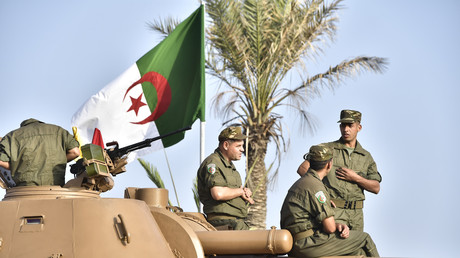 Niger : un premier convoi militaire algérien déployé à Arlit