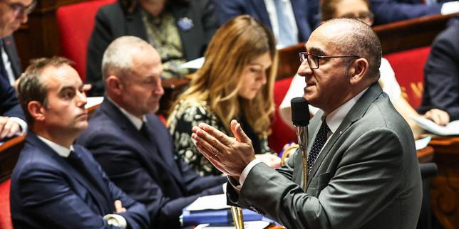 Avec le projet de loi « casseurs-payeurs », le gouvernement veut pouvoir censurer les appels à la violence sur les réseaux sociaux