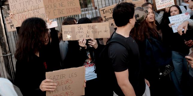 « J’ai vite compris qu’il fallait s’armer intellectuellement pour ne pas être décrédibilisé » : le mouvement lycéen, vecteur de politisation accélérée