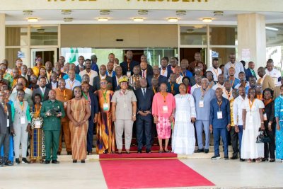 Côte d'Ivoire: présentation d'un logiciel pour accélérer la numérisation des registres de l'État civil