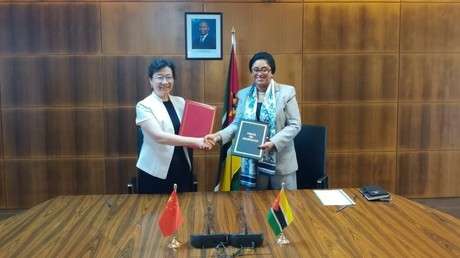 Mozambique : signature d’un accord-cadre avec la Chine pour rééchelonner la dette