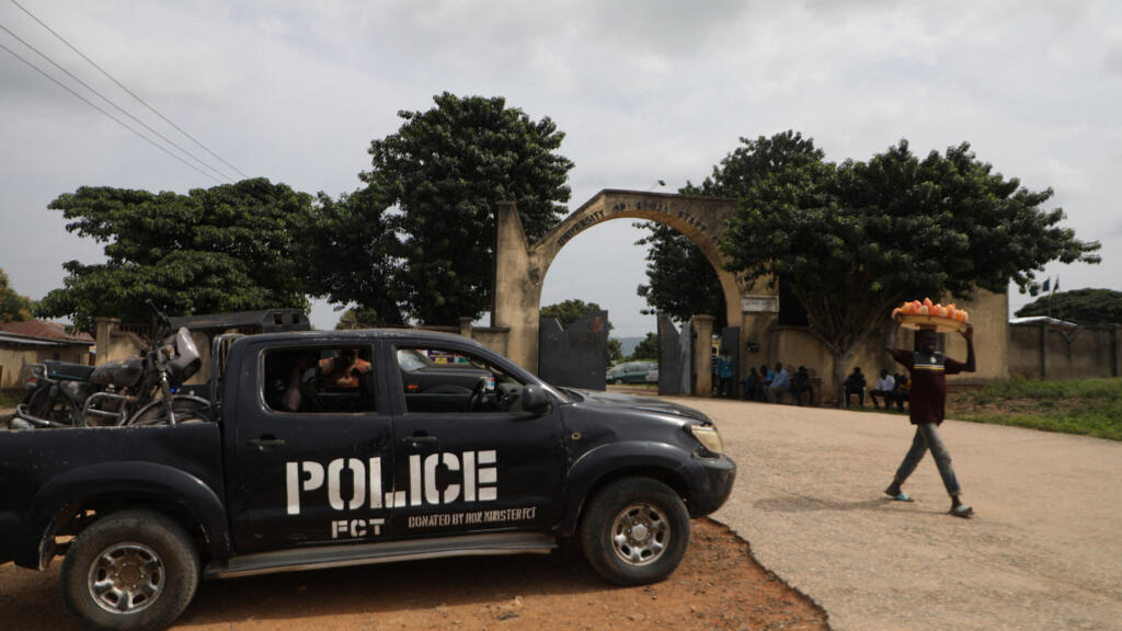 Nigeria: la création de polices régionales avance, les questions sur leur fonctionnement demeurent