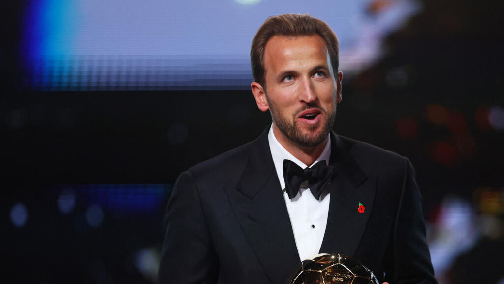 Football : l'attaquant anglais Harry Kane remporte le Ballon d'Or 2026