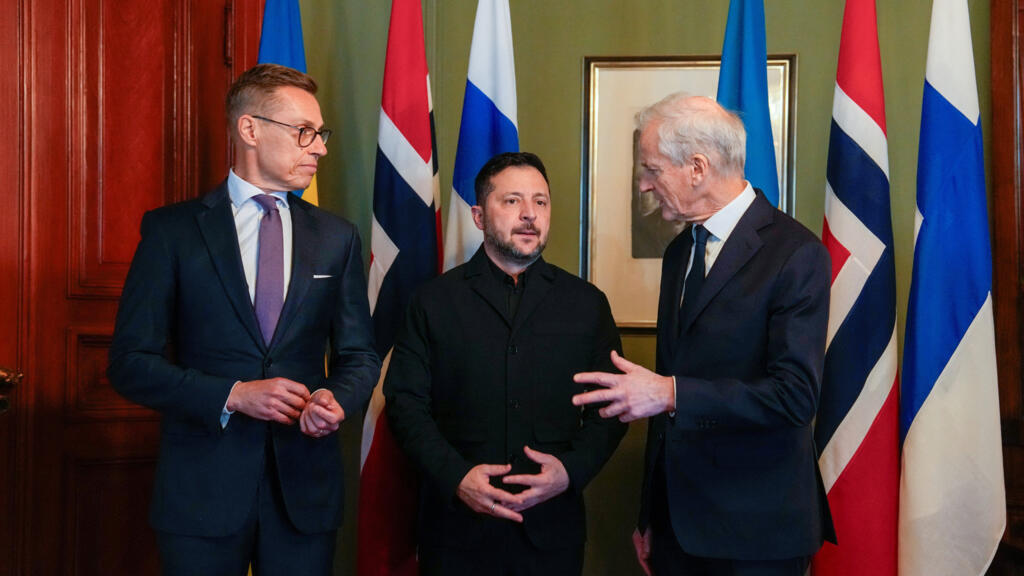 Ukraine : le Danemark reproche à la Finlande et à la Norvège d'avoir joué "solo" en appelant Poutine