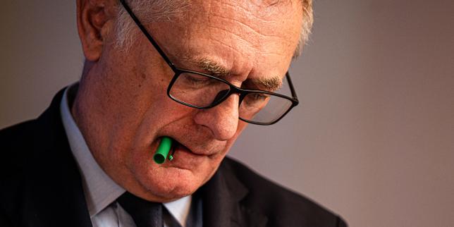 Budget 2027 : Philippe Juvin, l’urgentiste qui veut stopper l’hémorragie financière