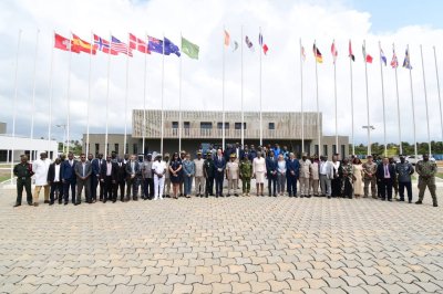 Défense/ Protection contre les armes chimiques : 14 pays francophones et partenaires participent à une formation de haut niveau en Côte d’Ivoire