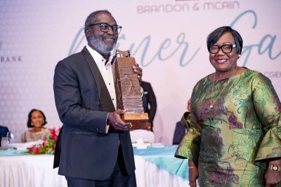 Côte d’Ivoire : Alain Kouadio, PDG du Groupe Kaydan, sacré « Entrepreneur de l’année » aux Awards du Patronat 2026