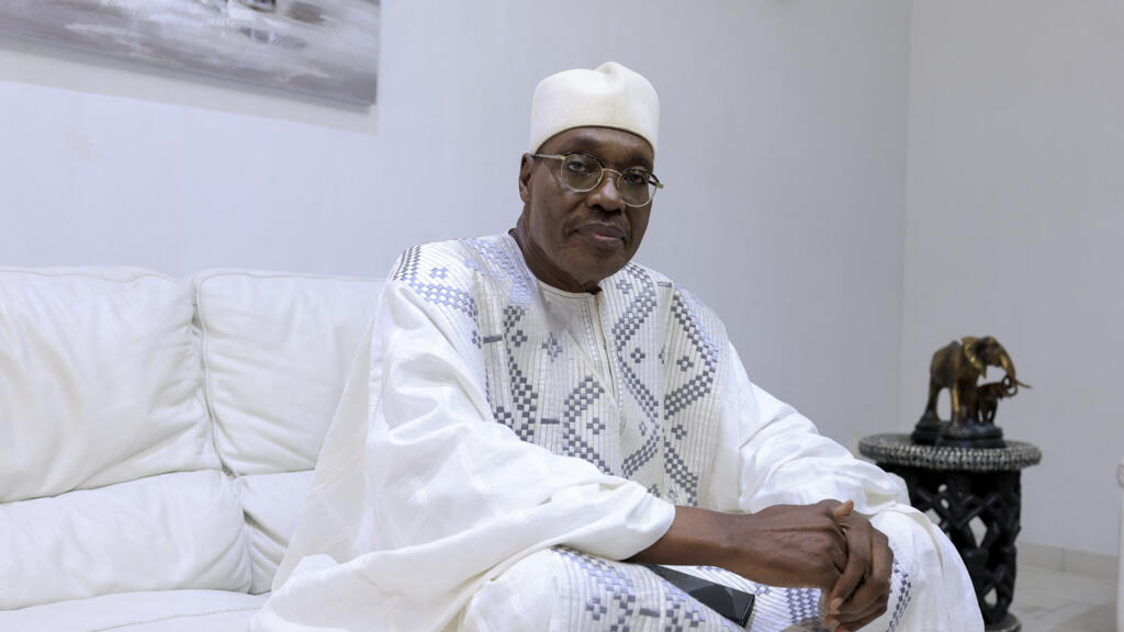 Cameroun: des partis d’opposition dénoncent la suspension pour trois mois du FSNC d’Issa Tchiroma