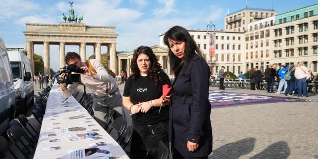 La responsable berlinoise du parti de gauche radicale Die Linke admet, dans une note confidentielle, avoir « peur » de militants proches de son parti